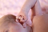 Zánět uší jako důsledek rýmy? Léčbu nepodceňujte, můžete si poškodit sluch!